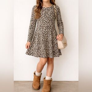 Girls Size 10 Leopard Print Dress Soft Stretchy Long Sleeve Casual